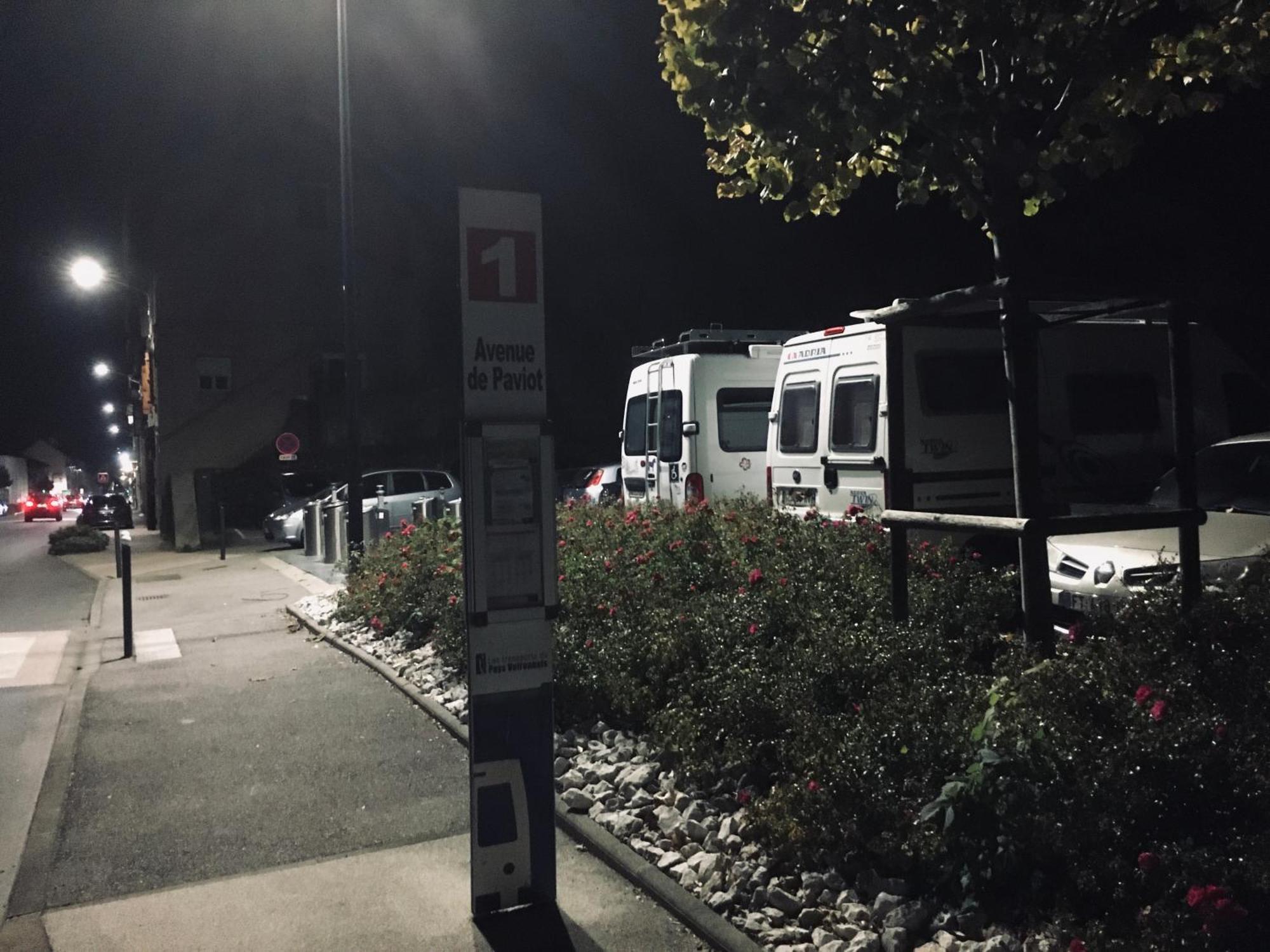 Appart Chartreux Baignoire Massante ,A 3 Minutes Du Centre En Bus! 2 Etoiles Atout France Voiron Luaran gambar